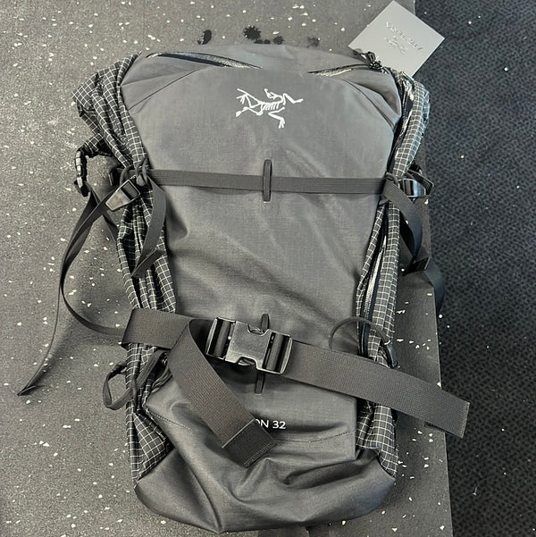 Arc'teryx Micon 32L Backpack